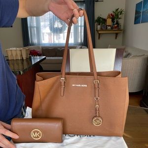 Michael Kors Bag & wallet